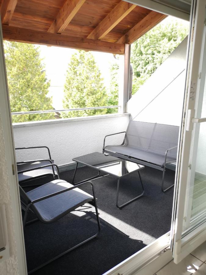 Familienfreundliche Ferienwohnung mit Wohlfühlbalkon und kostenlosem Parkplatz Meckenbeuren Exterior foto