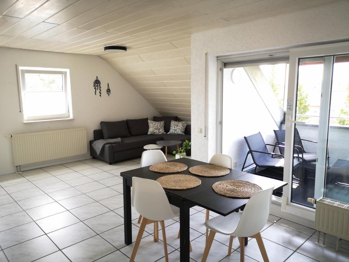 Familienfreundliche Ferienwohnung mit Wohlfühlbalkon und kostenlosem Parkplatz Meckenbeuren Exterior foto